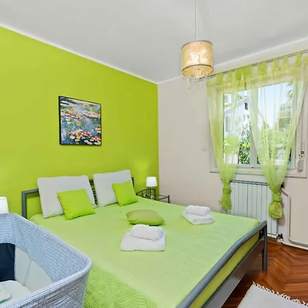 In - Istrien 50462 Apartment Porec